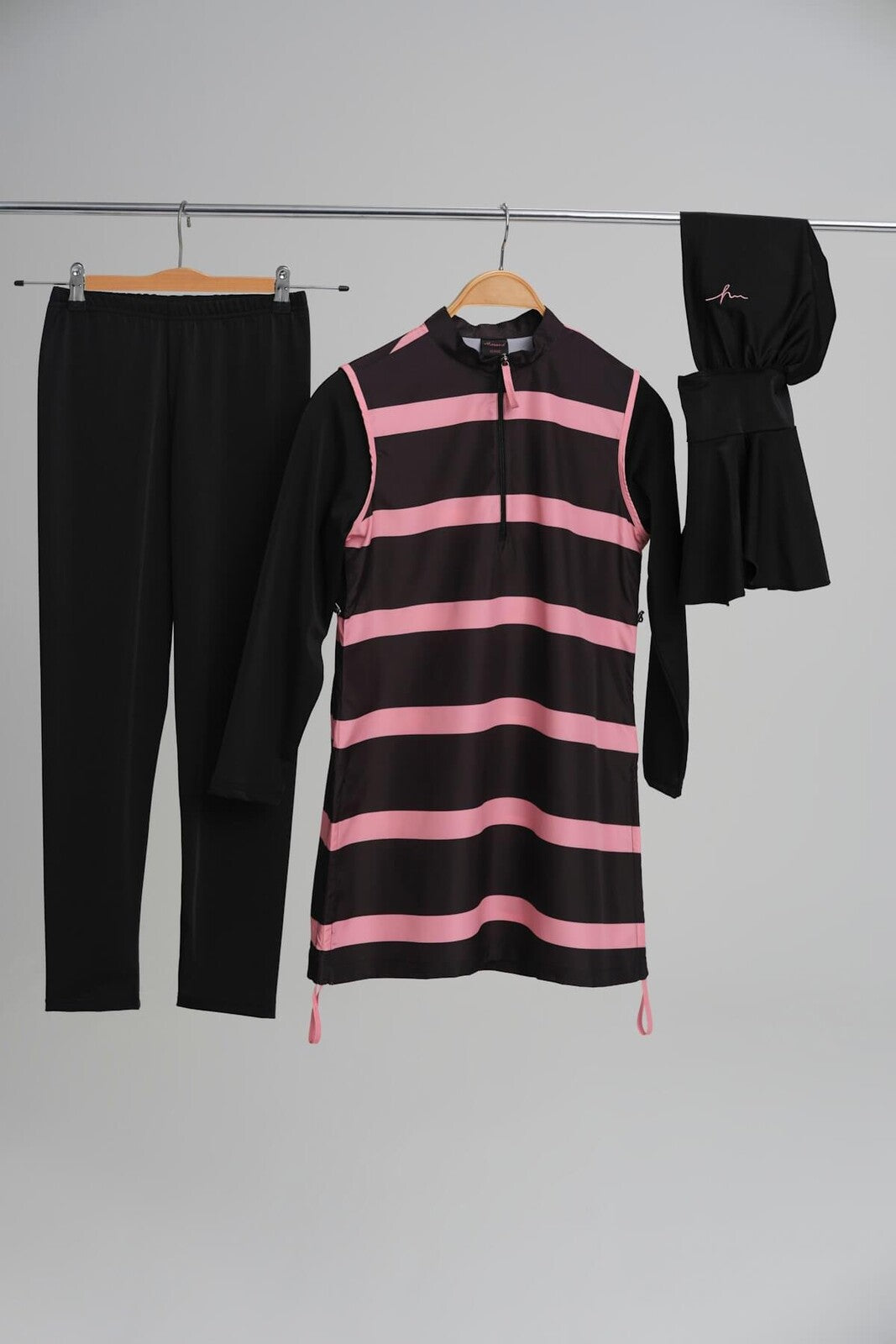 Haşema Seteney Kids Jileli Pembe Kız Çocuk Tesettür Mayo Takımı HSM3040