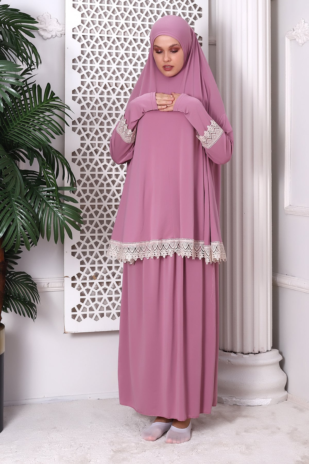 Two-Piece Muslim Prayer Dress with Lace Detail | Modest Islamic Abaya Set with Skirt and Hijab - Ihvan