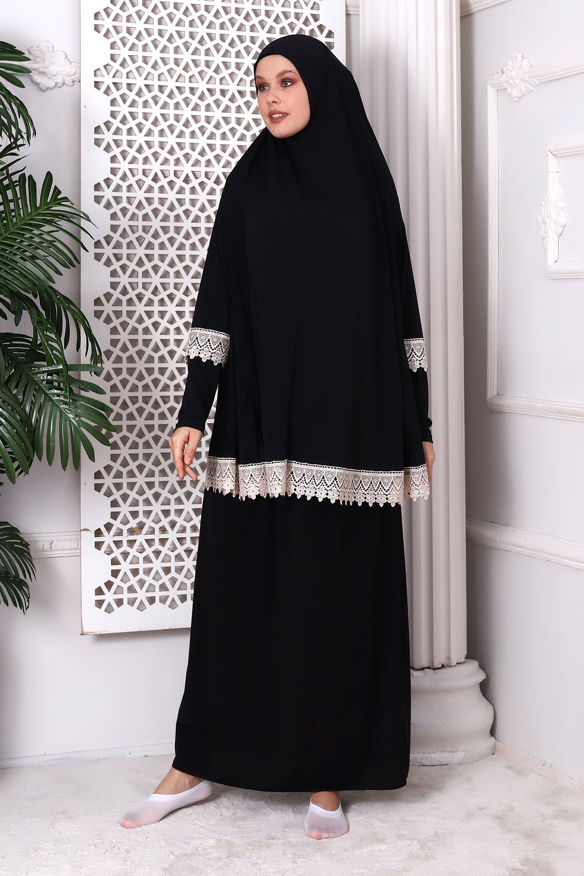 Two-Piece Muslim Prayer Dress with Lace Detail | Modest Islamic Abaya Set with Skirt and Hijab - Ihvan
