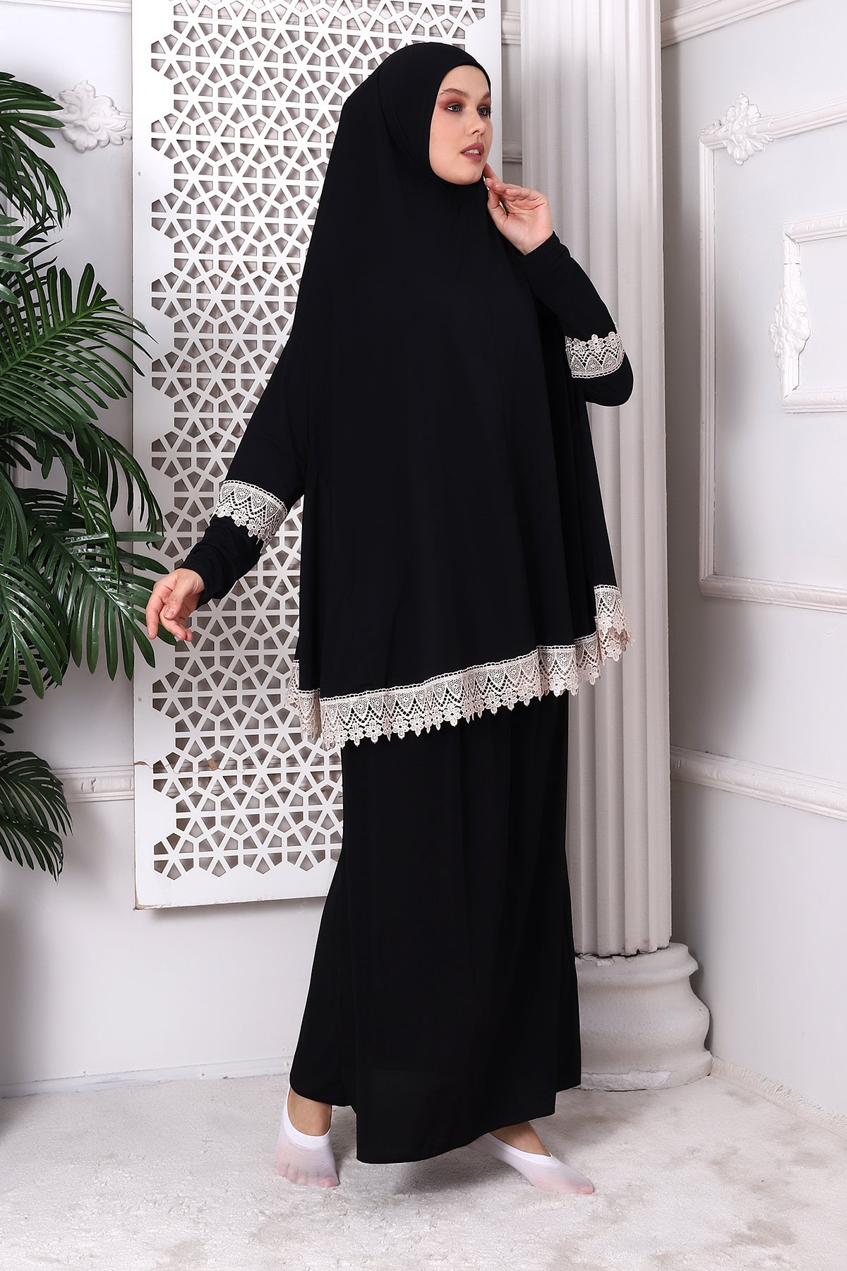Two-Piece Muslim Prayer Dress with Lace Detail | Modest Islamic Abaya Set with Skirt and Hijab - Ihvan