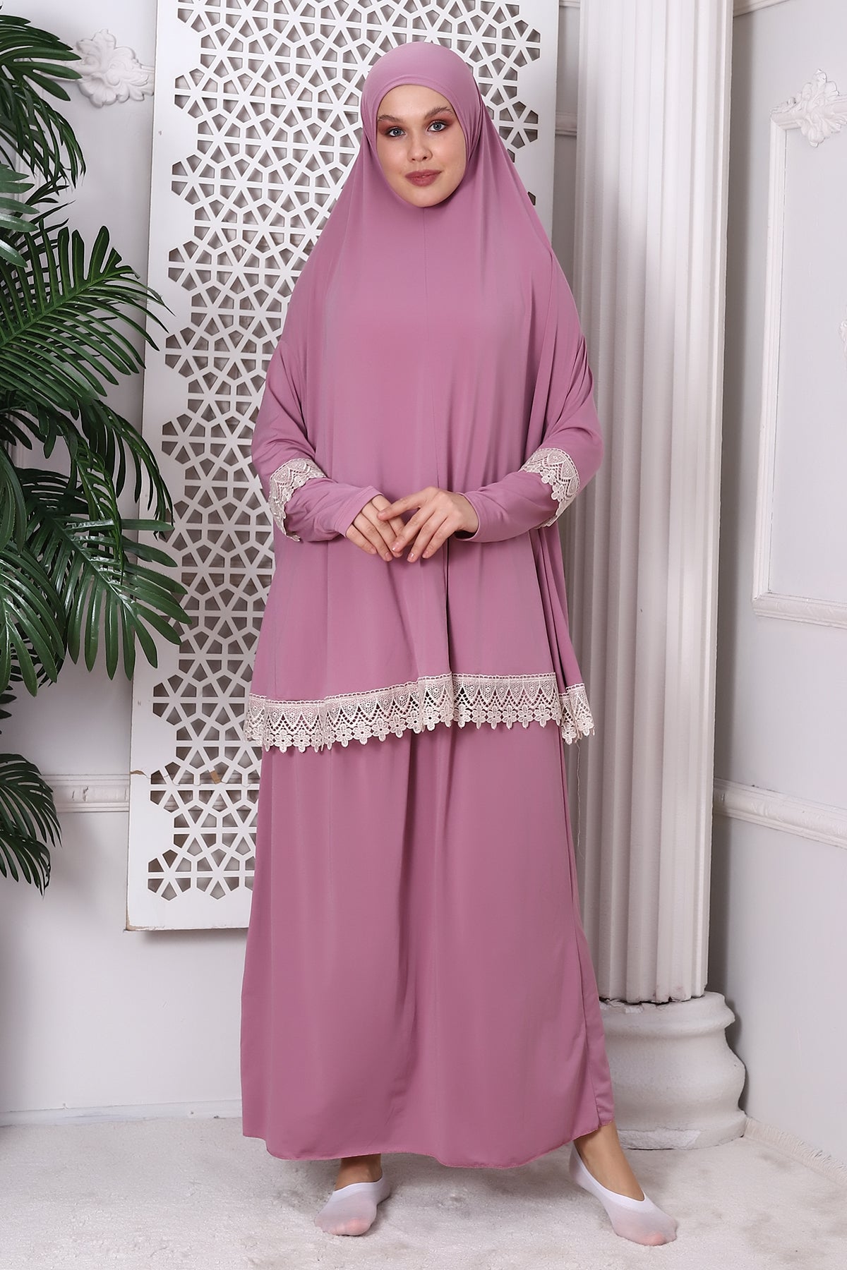 Two-Piece Muslim Prayer Dress with Lace Detail | Modest Islamic Abaya Set with Skirt and Hijab - Ihvan