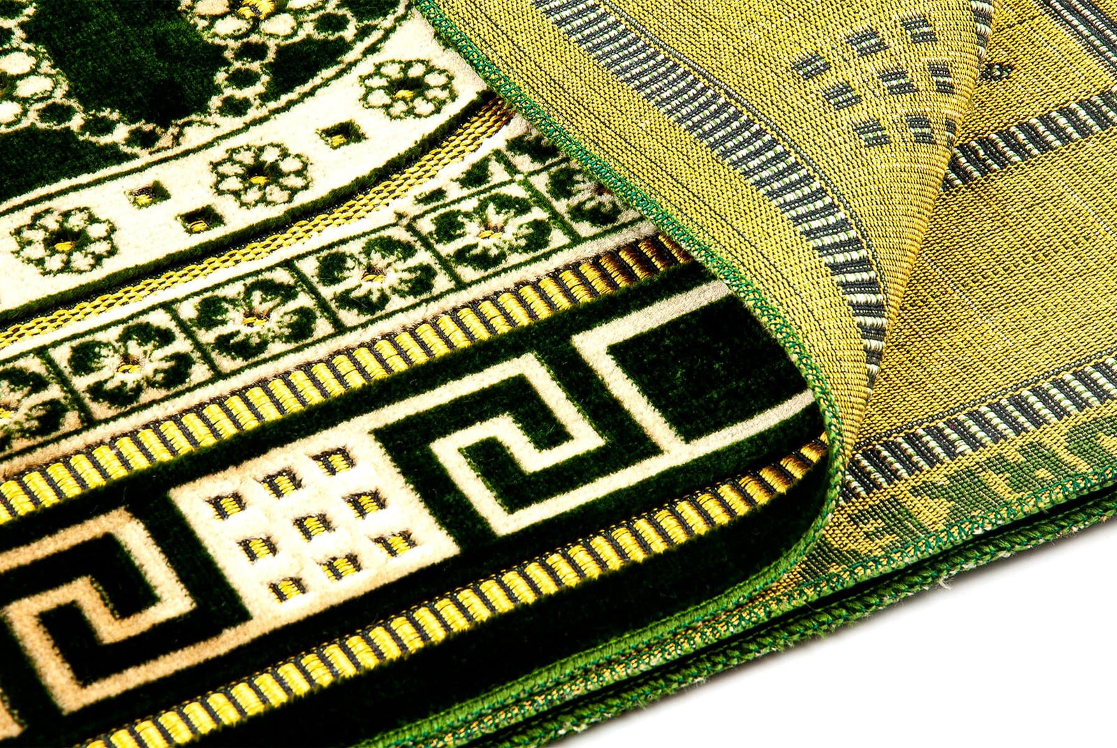 Luxury Velvet Muslim Prayer Rug (Sajadah | Janamaz | Salah Mat) - Ihvan