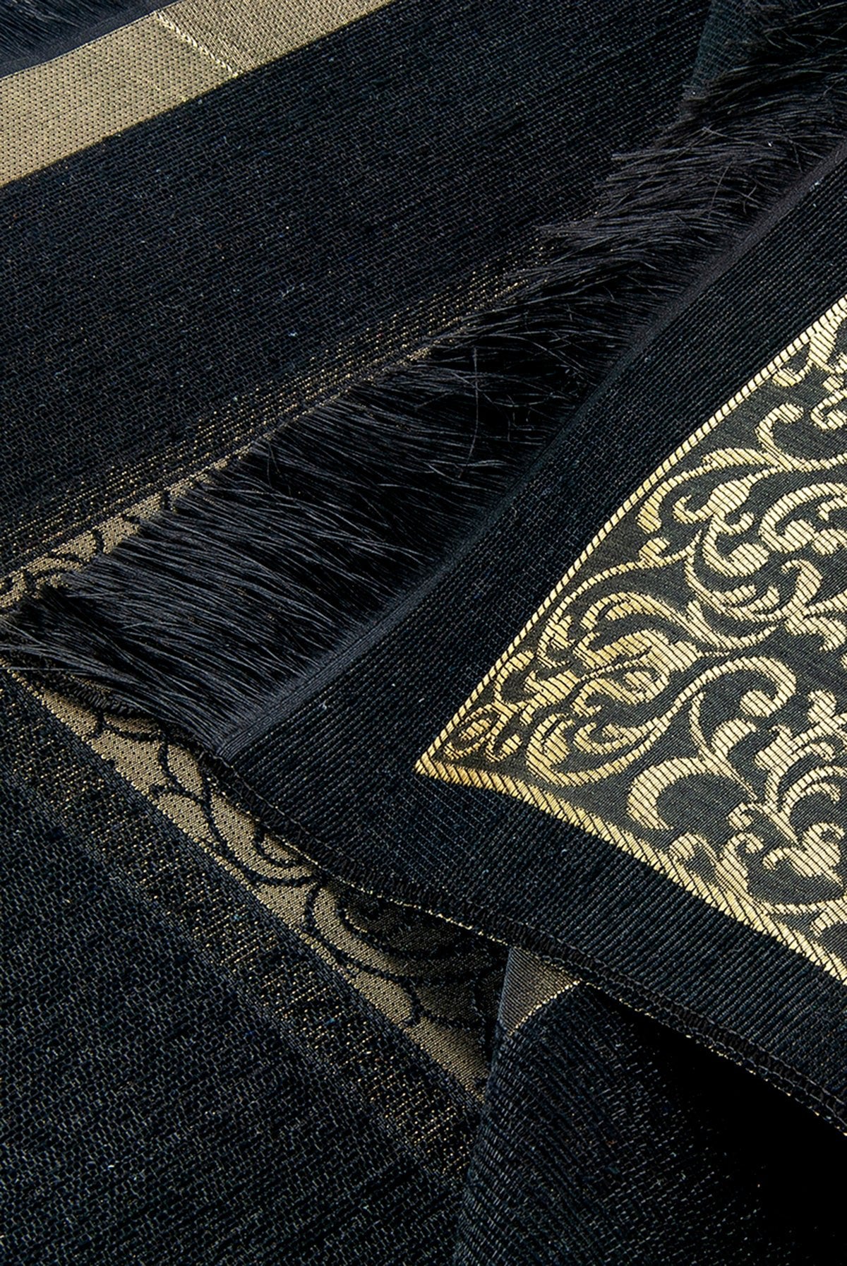 Black Islamic Prayer Gift Set | Velvet Yaseen Book, Prayer Rug, Meswak, Tasbih - Ihvan