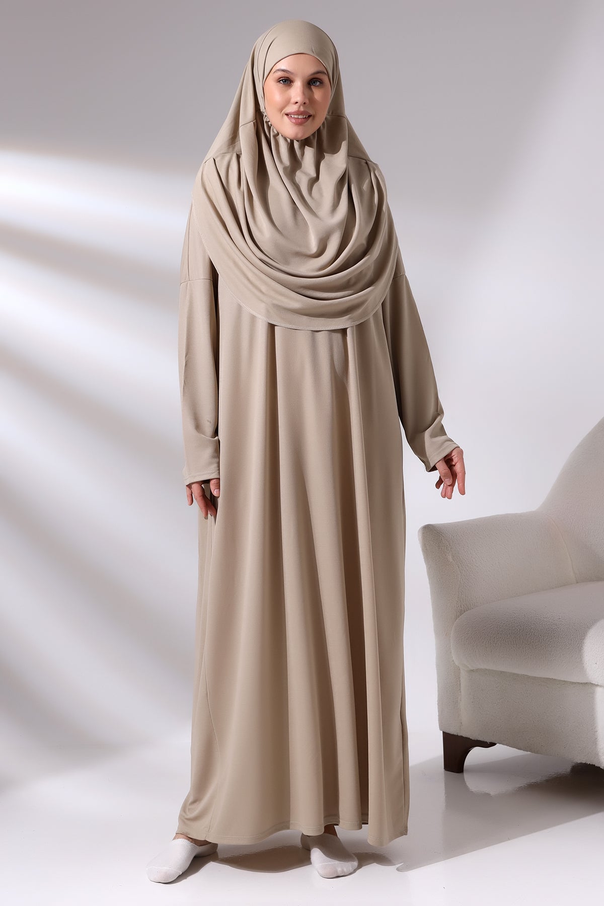 One - Piece Full - Length Long Sleeve Hijab Abaya Dresses for Women with Prayer Rug & Rosary - ihvan