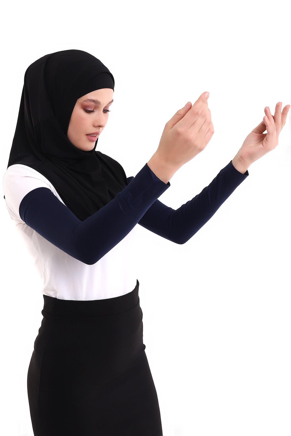 Soft Stretchy Hijab Arm Sleeves for Muslim Women | Modest Lycra Arm Covers - Ihvan