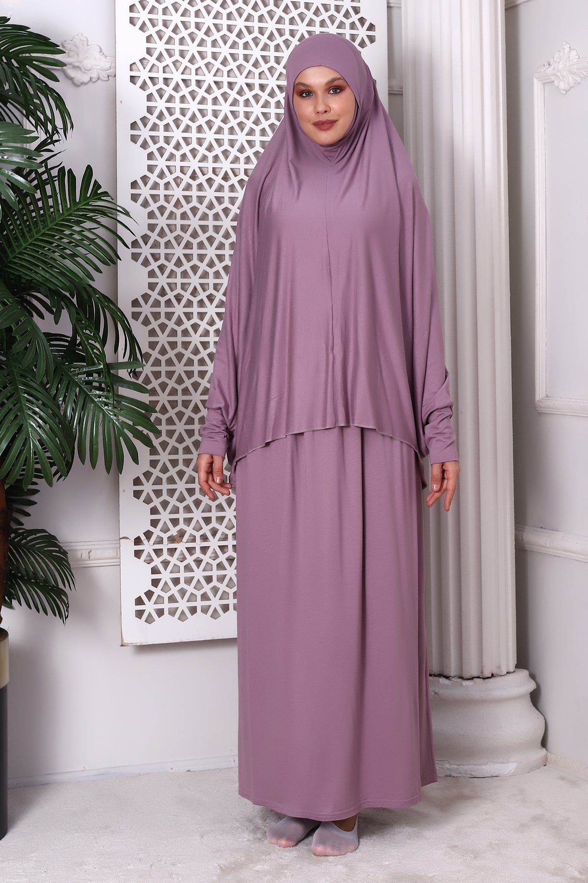 Two-Piece Muslim Prayer Dress for Women | Modest Islamic Abaya Set with Skirt and Hijab - Ihvan