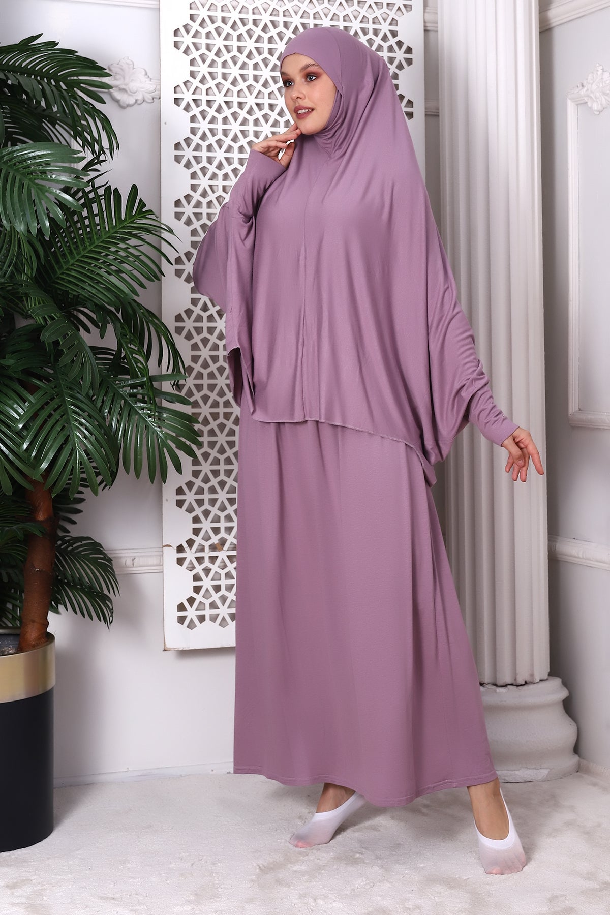 Two-Piece Muslim Prayer Dress for Women | Modest Islamic Abaya Set with Skirt and Hijab - Ihvan