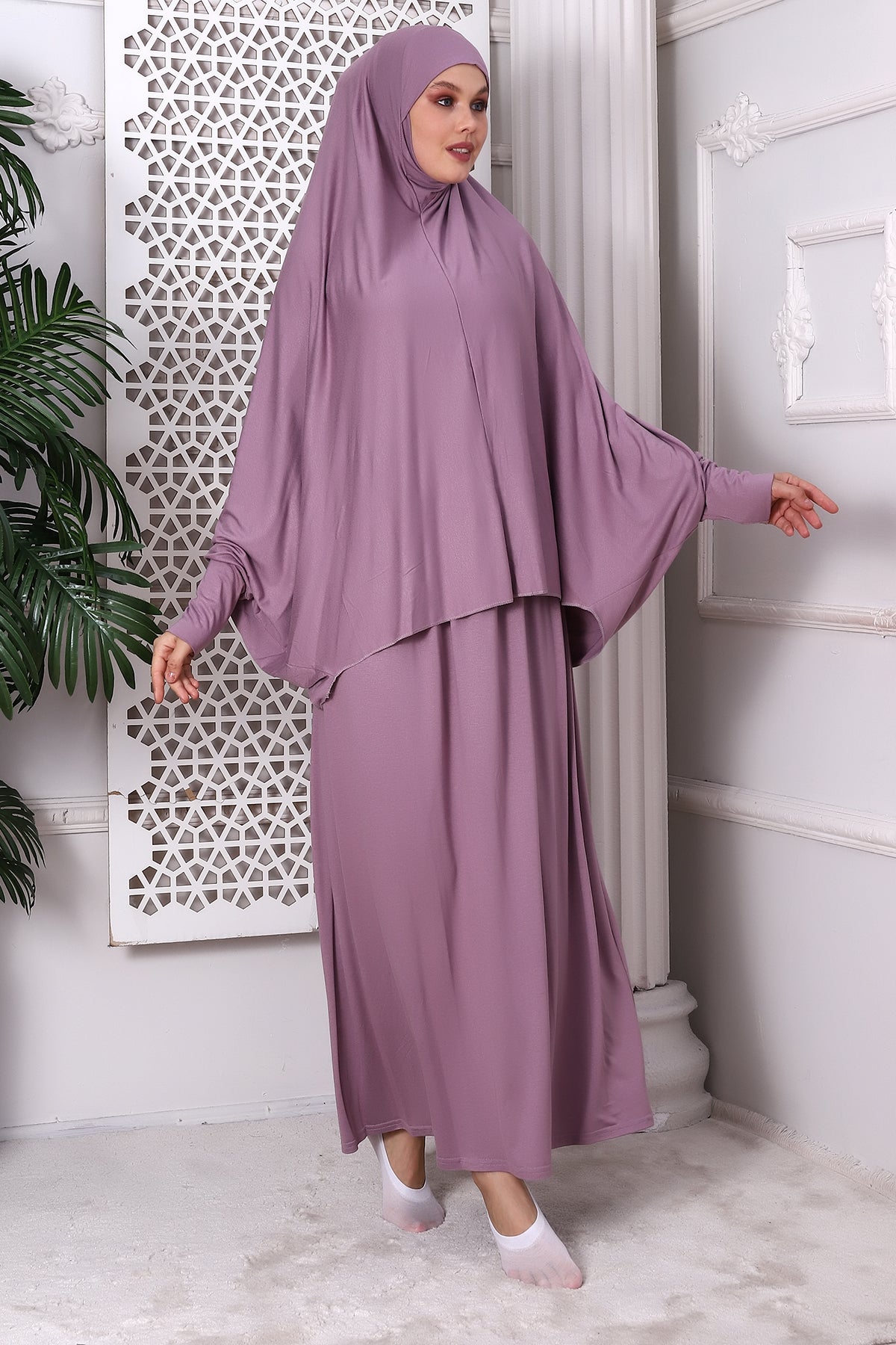 Two-Piece Muslim Prayer Dress for Women | Modest Islamic Abaya Set with Skirt and Hijab - Ihvan