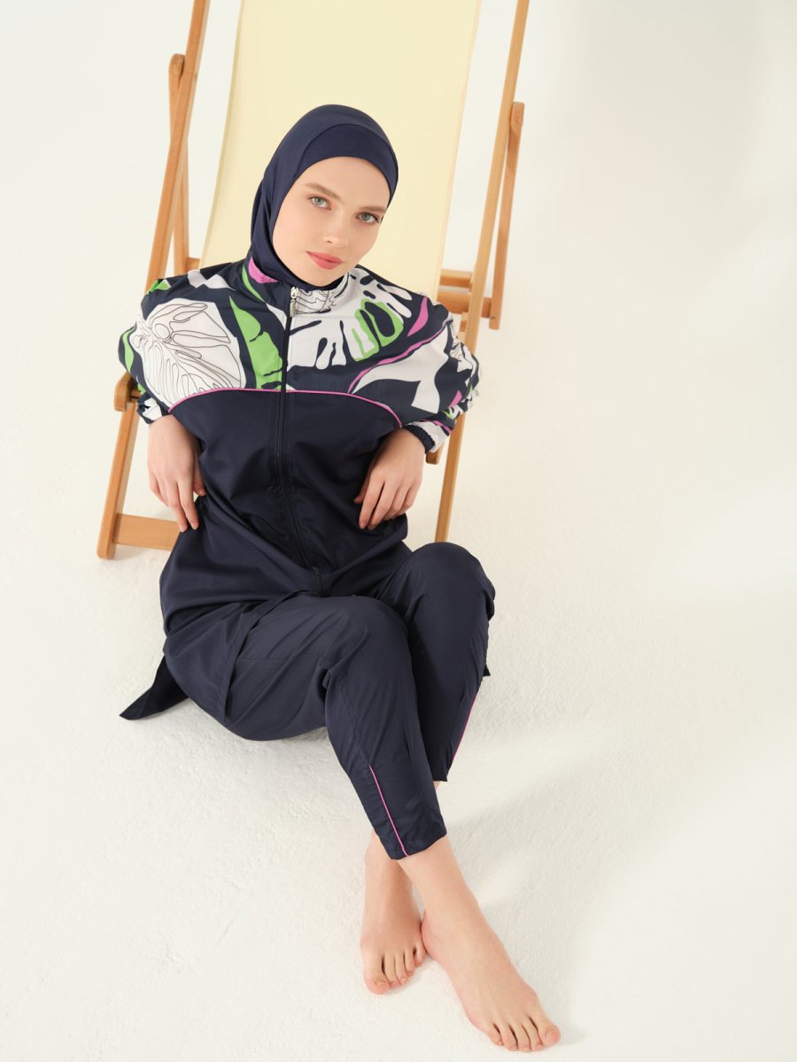 Alfasa Lian Full Coverage Hijab Swimsuit with Hair Trim Detail 25289 - 26 - Navy Blue - ihvan