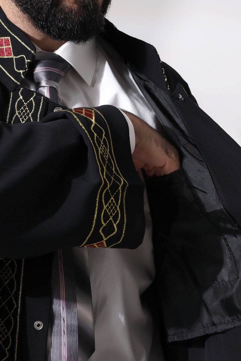 Black Men's Prayer Robe with Embroidered Pattern and Mandarin Collar - ihvan