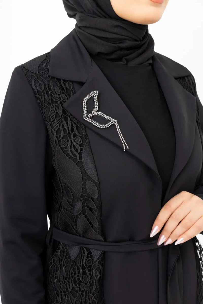 Black Two - Piece Lace Belted Abaya Zerenay 5509 - 25 - ihvan