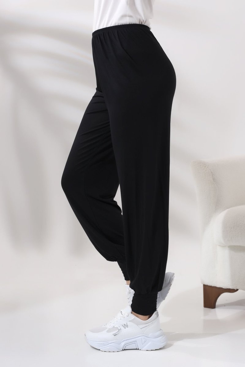 Black Women's Elastic Waist Relaxed Fit Cotton Hijab Trousers – Suitable for Umrah and Daily Use Under abayas - ihvan