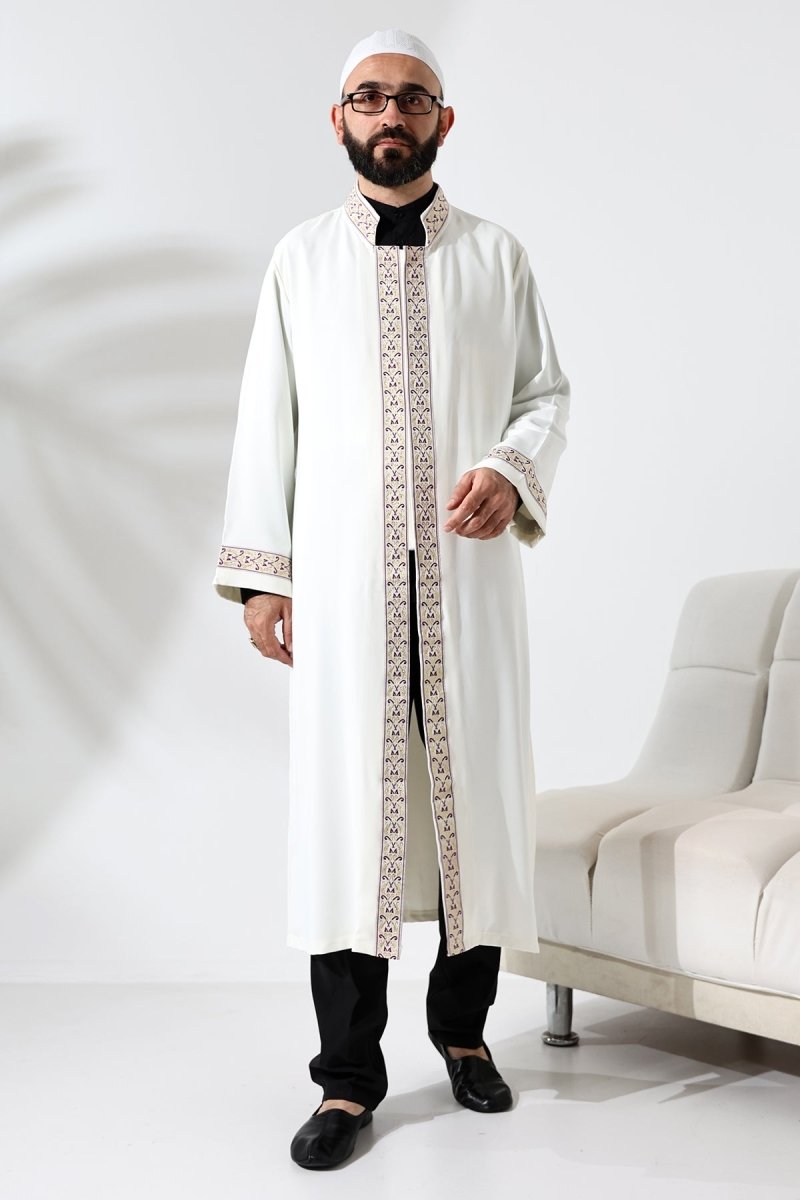 Cream-colored, mandarin collar, snap-button robe with pockets and embroidered burgundy pattern. - ihvan
