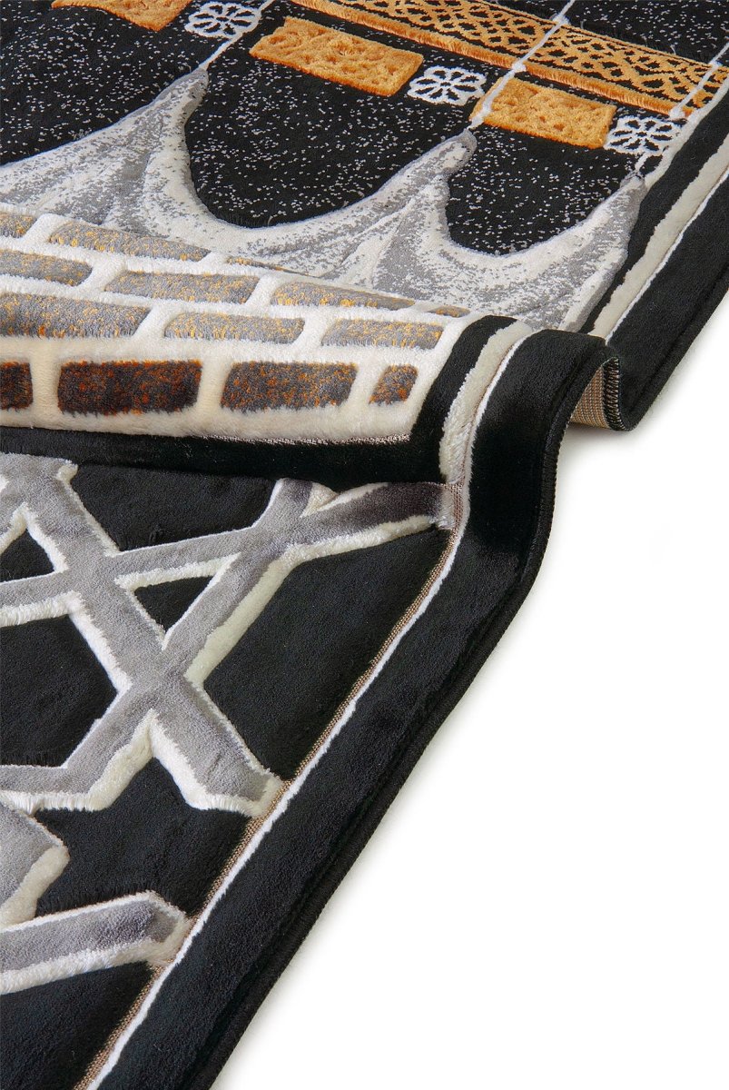 Kaaba Pattern Luxury Velvet Prayer Rug – Thick Soft Mat for Daily Use or Wedding Dowry - ihvan