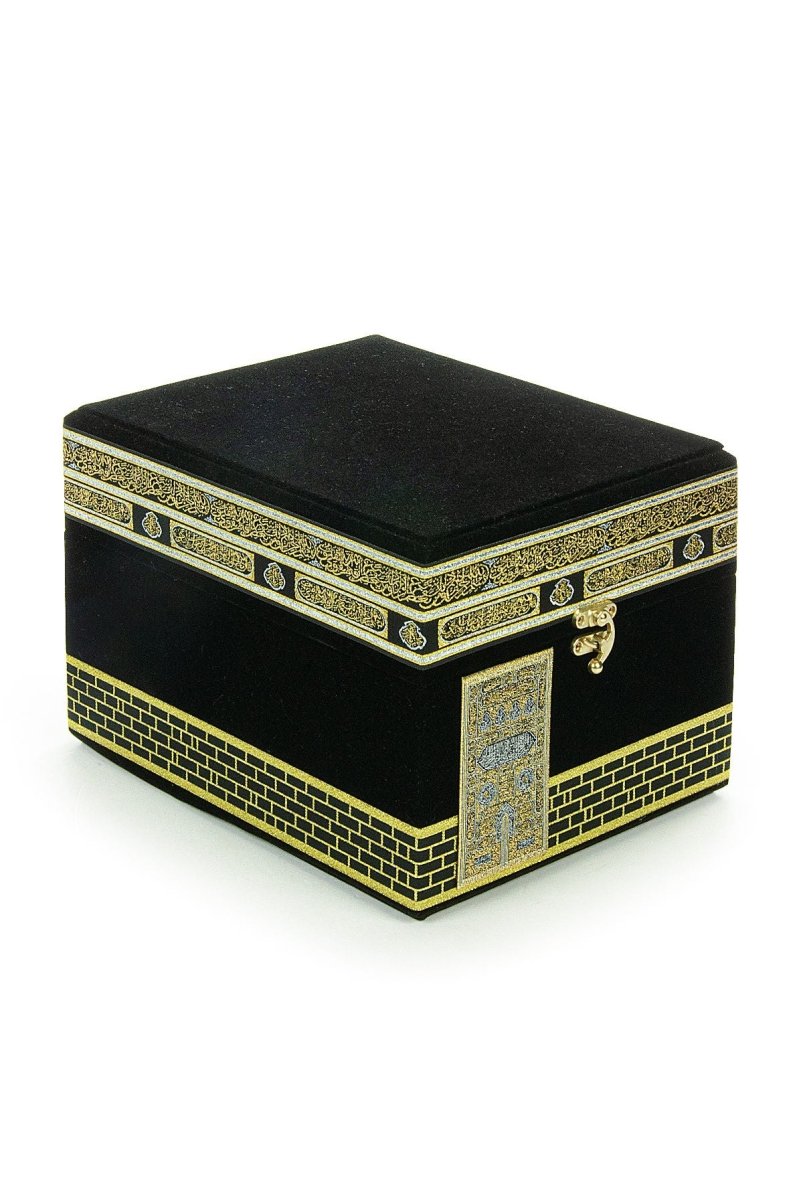 Luxury Velvet Kaaba Gift Set – Prayer Rug, Tasbeeh, Zikr Counter, Quran, and Scarf in Elegant Box - ihvan