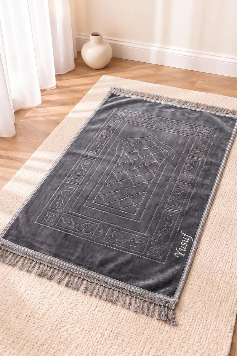 Personalized Embroidered Plush Prayer Rug with Mihrab Design - ihvan