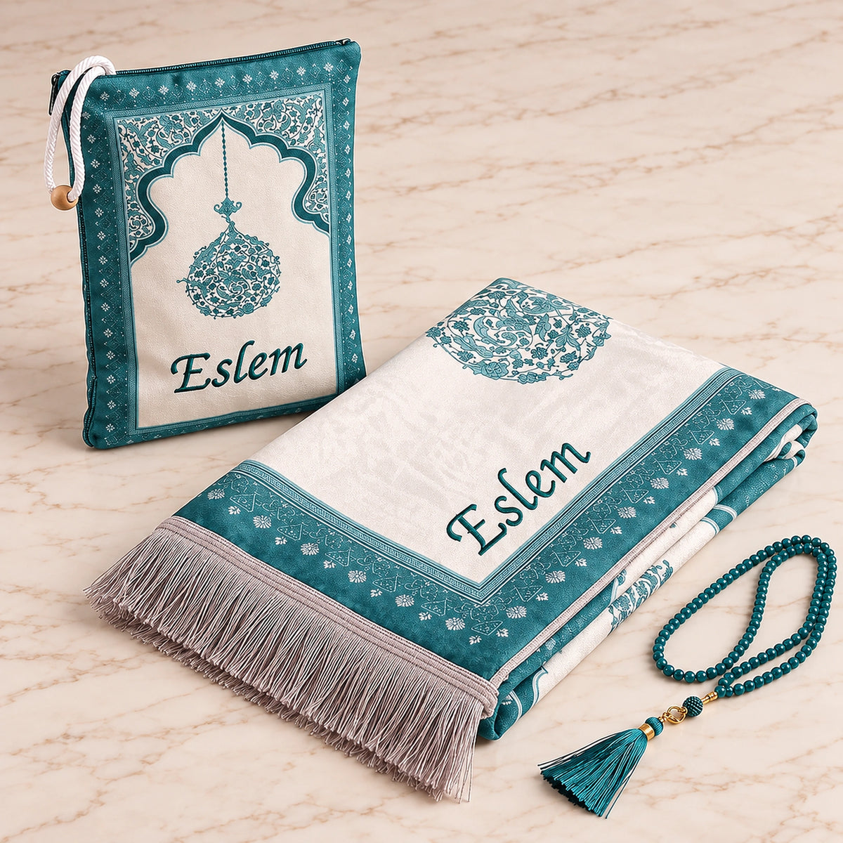 Personalized Embroidered Velvet Prayer Mat Set – Luxury Mihrab Design Prayer Rug with Matching Pouch & Pearl Tasbih