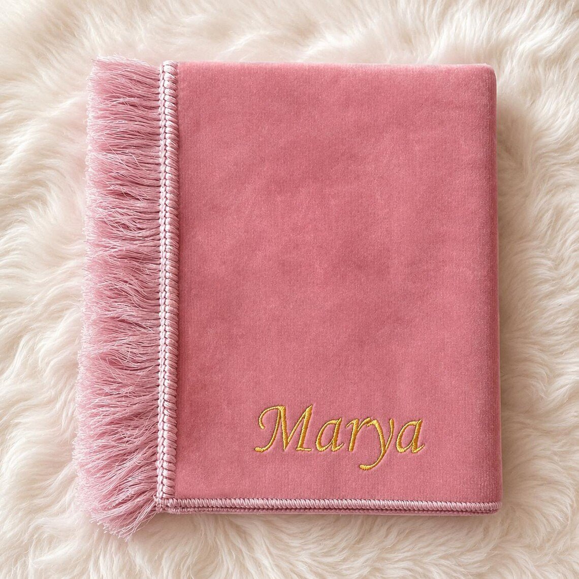 Personalized Velvet Quran and Prayer Mat Gift Set with Velvet Box and 99-Bead Tasbih Islamic Gift Wedding Favors - ihvan