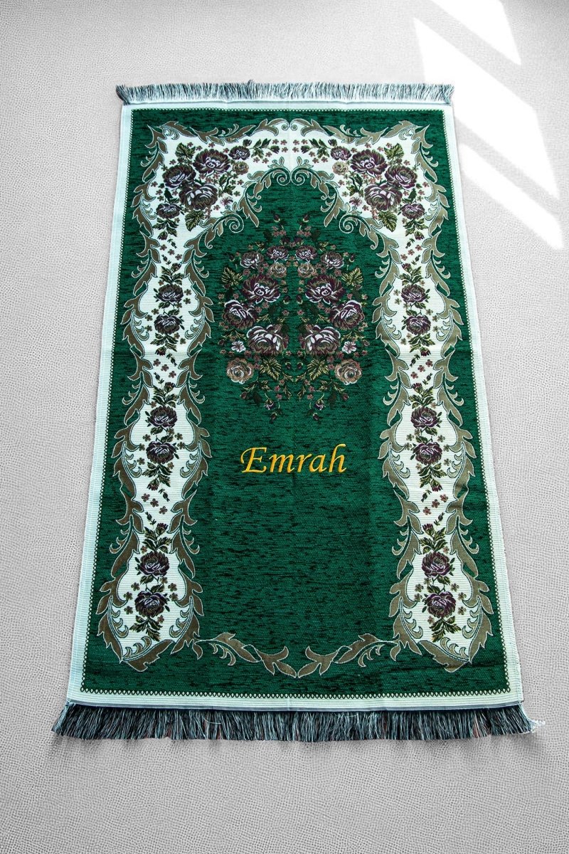 Personalized Velvet Quran Gift Chest Set with Name Embroidered Prayer Rug & Tasbeeh - ihvan