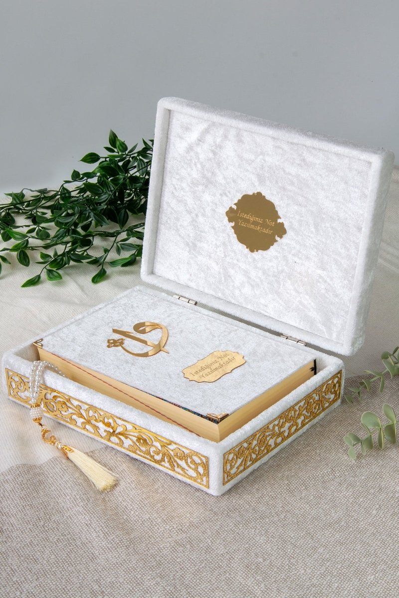 Personalized Velvet Quran Set with Plexiglass Elif - Vav Embellishments – Luxury Gift Box - ihvan