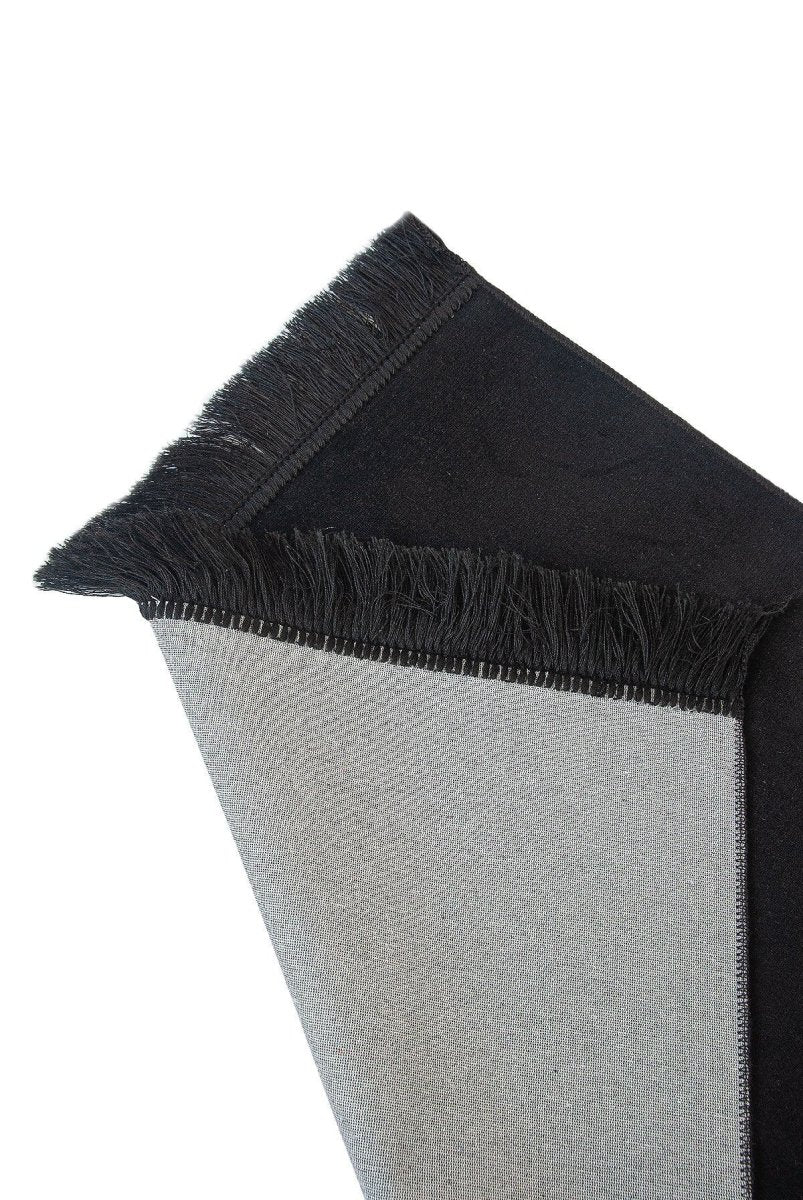 Plain Velvet Prayer Rug – Soft Minimalist Sajadah - ihvan