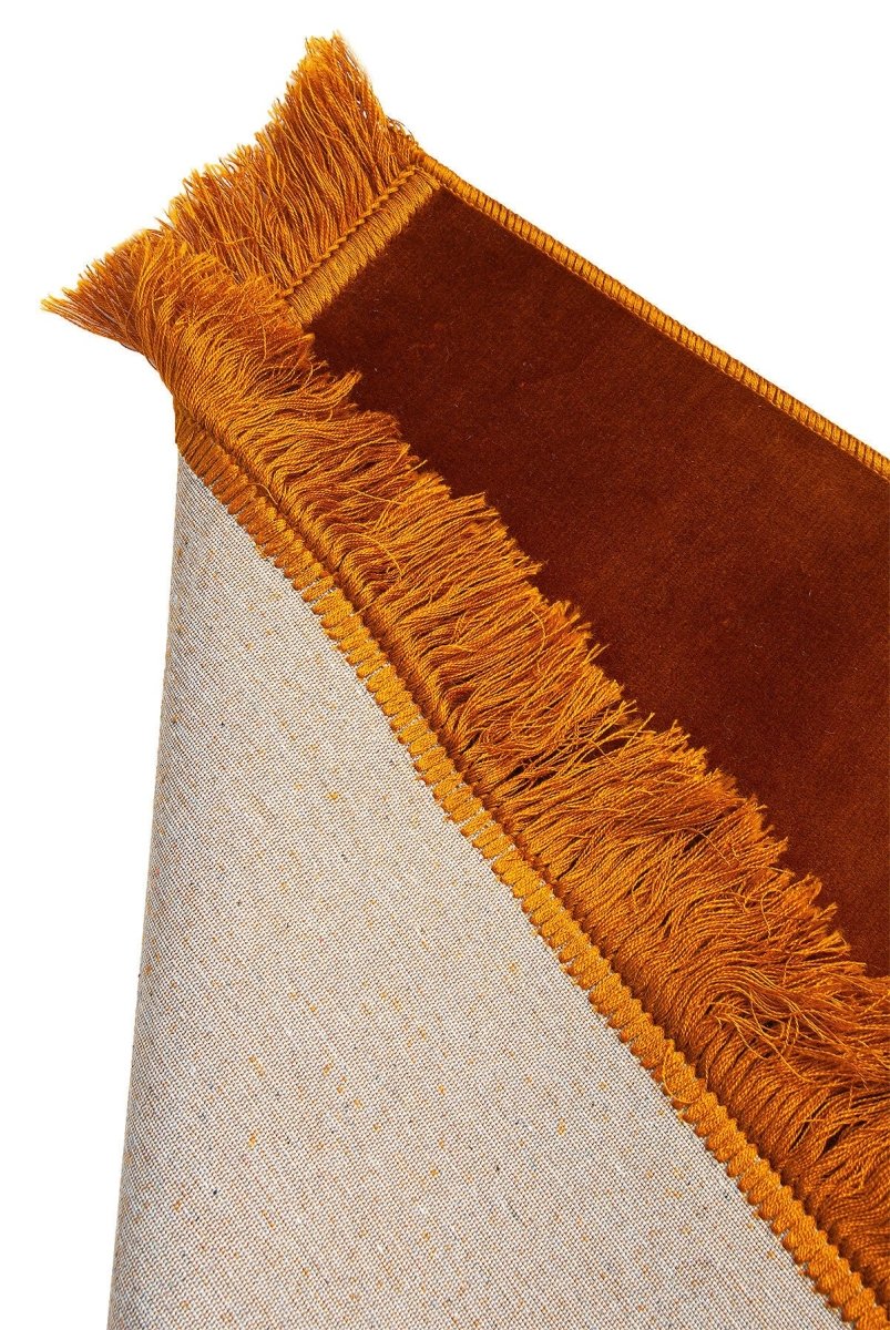 Plain Velvet Prayer Rug – Soft Minimalist Sajadah - ihvan