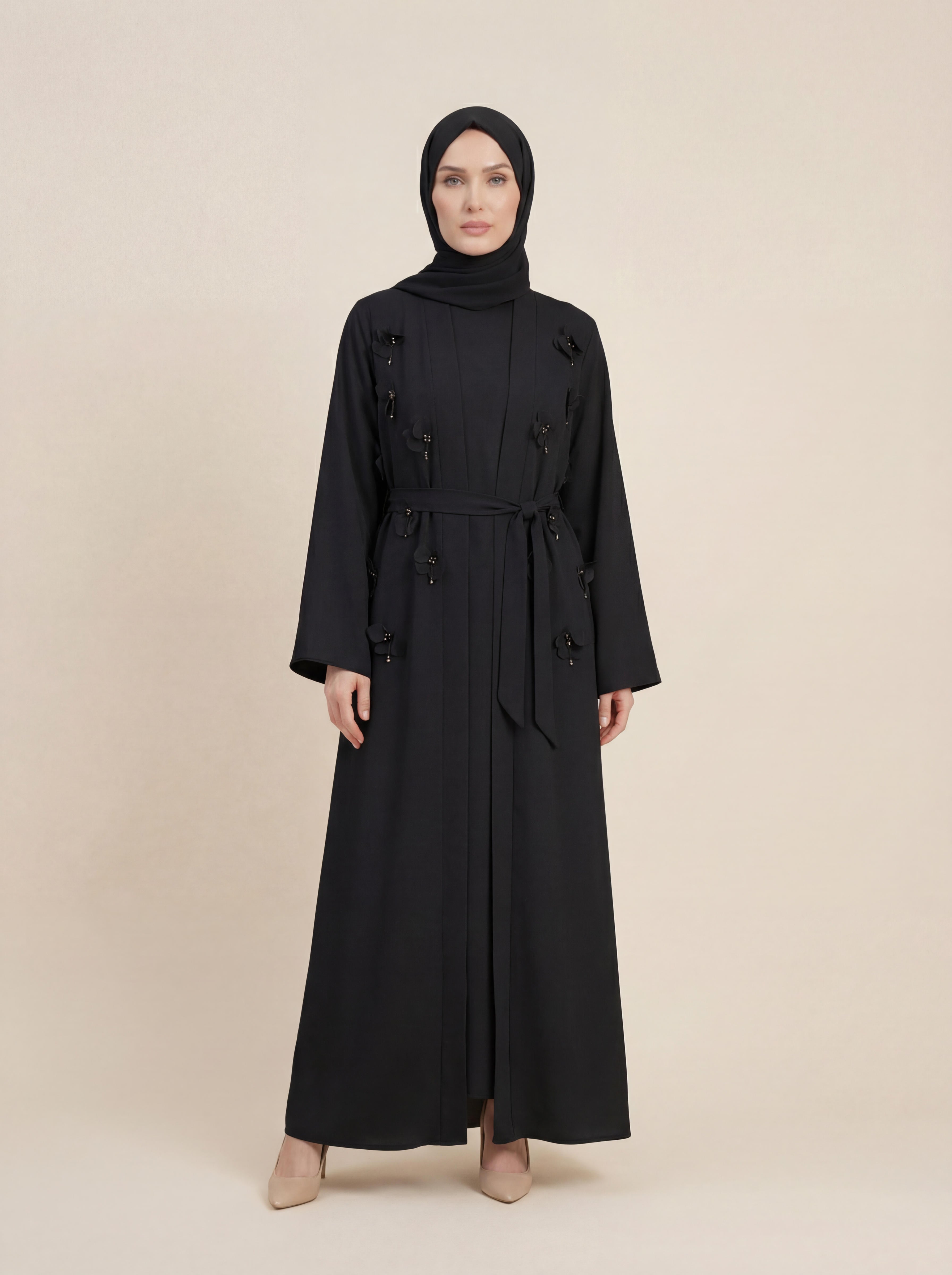 Abaya Gülü Çiçekli Ferace Aplikeli Kuşaklı Uzun Kollu 9618-26 - Siyah