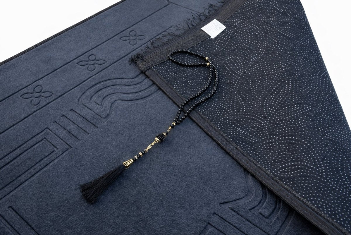 Thick Large Padded Sajadah - Soft Luxury Muslim Prayer Rug for Men and Women - Great for Knees and Forehead - Non - Slip Plush Velvet Islamic Prayer Mat - ihvan