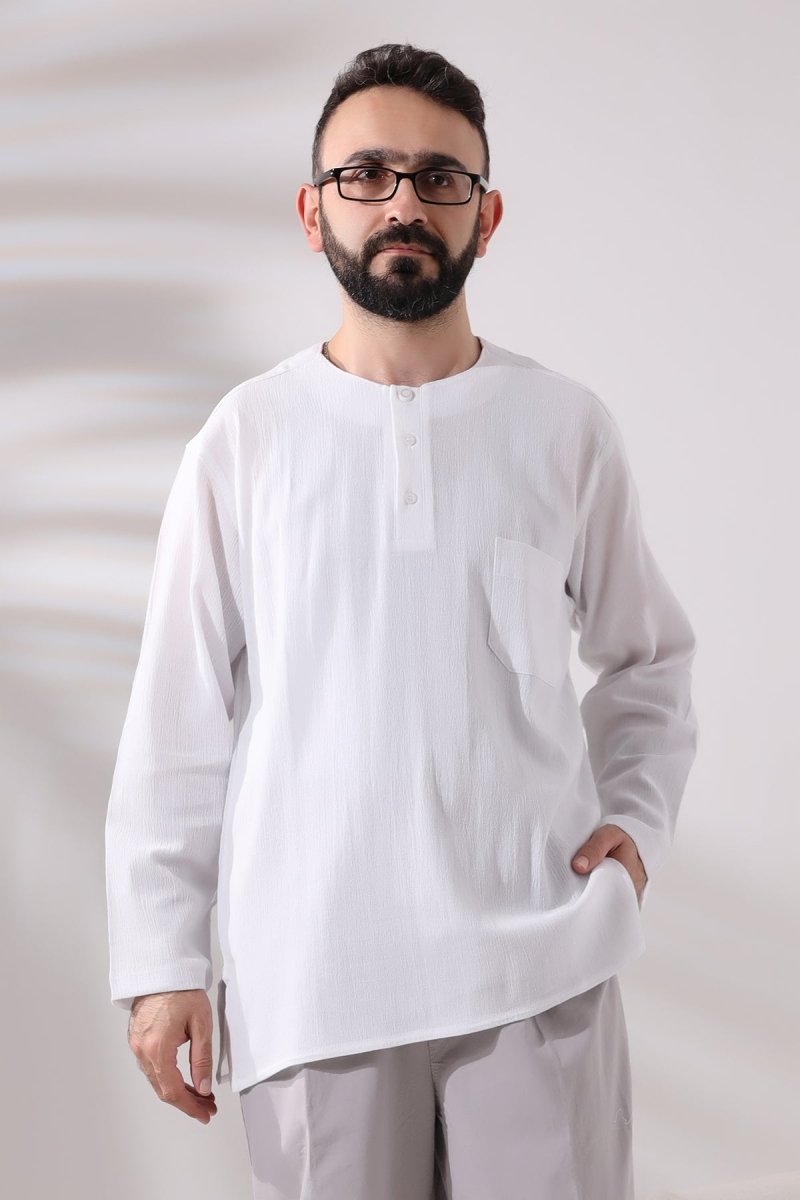 White Men's Relaxed Fit 3-Button Crew Neck Hajj and Umrah Shile Fabric Shirt - ihvan