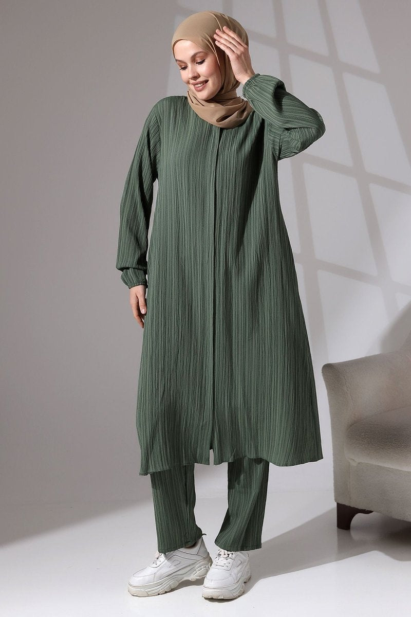 Women's Crepe Fabric Two-Piece Set with Hidden Zipper, Hajj/Umrah Outfit, Green - ihvan