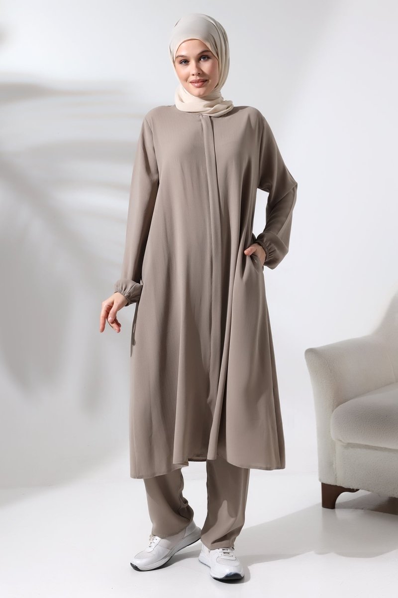 Women's Hajj and Umrah Attire, Hijab Two-Piece Set, Mink - ihvan