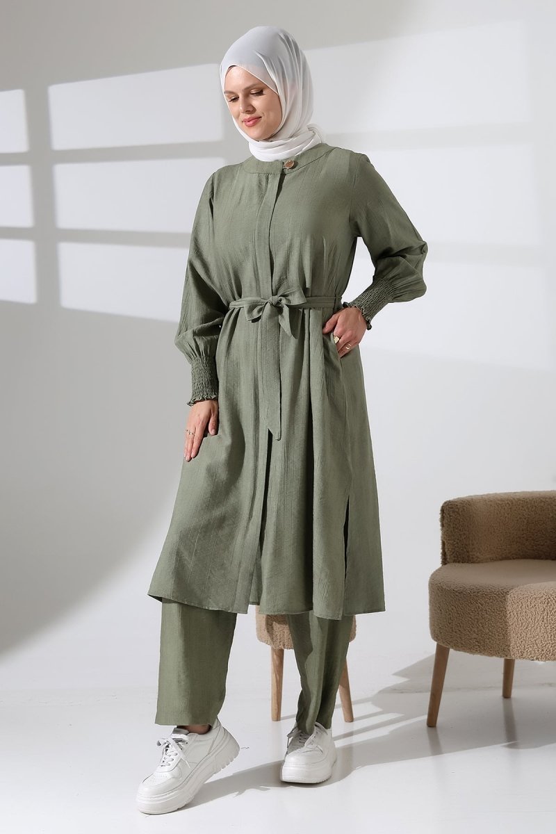 Women's Hidden Zipper, Side Slit, Gipeli Hajj/Umrah Outfit, Two-Piece Set, Khaki - ihvan