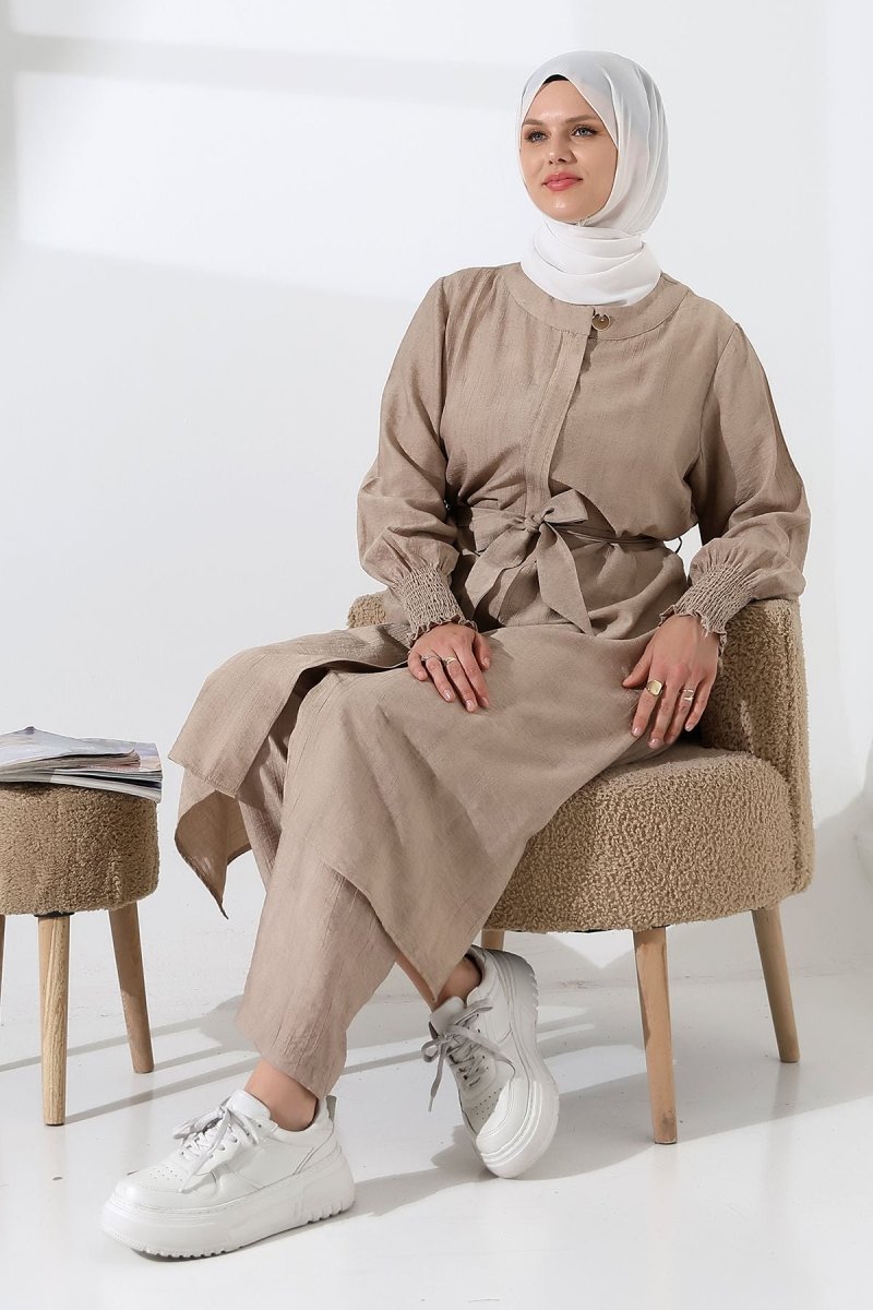 Women's Hidden Zipper, Side Slit, Gipeli Two-Piece Hijab Hajj/Umrah Outfit, Beige - ihvan