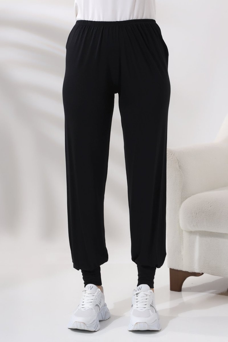Women's Lightweight Cotton Lounge Pants | Loose Genie Trouser Under Abaya Wear | Comfy Modest Clothing for Hajj, Umrah & Travel - ihvan