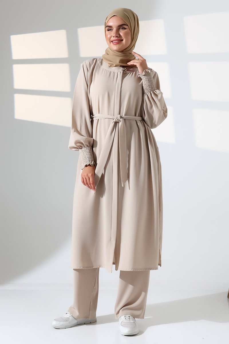 Women's Linen Hajj and Umrah Attire, Belted Hijab Two-Piece Set - Cream - ihvan