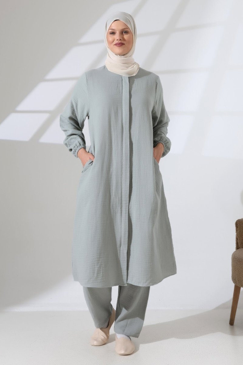 Women's Muslin Zip-Up Hijab Two-Piece Set Cotton Hajj and Umrah Outfit Mint Green (VSN) - ihvan