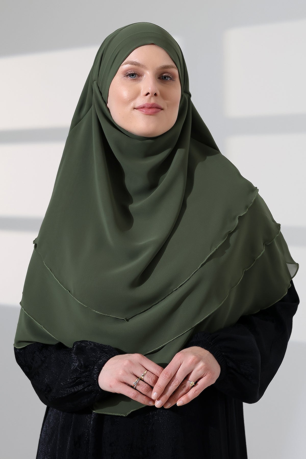 Muslim Prayer Hijab 3 Layers, Chiffon Khimar with Niqab Face Veil, Breathable Layered Ruffle Instant Long Scarf for Women, Oval Cut