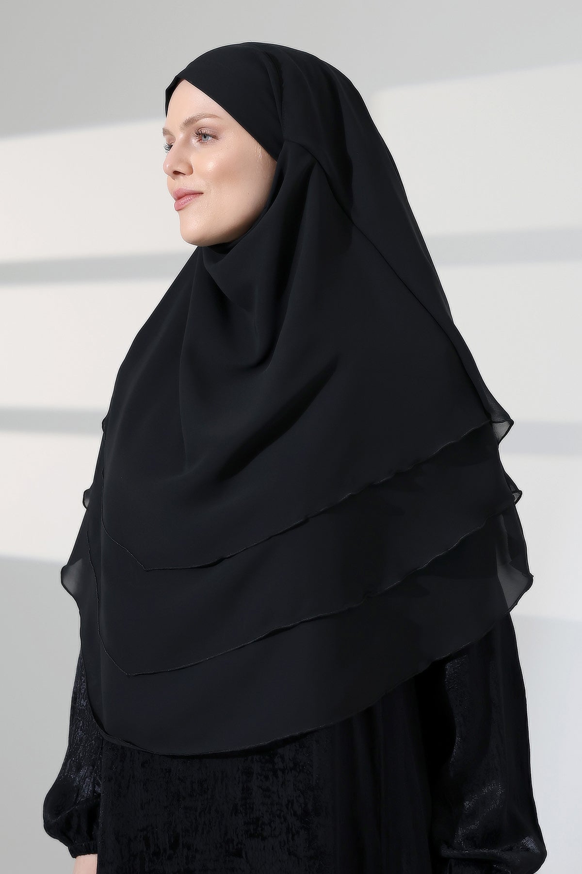 Muslim Prayer Hijab 3 Layers, Chiffon Khimar with Niqab Face Veil, Breathable Layered Ruffle Instant Long Scarf for Women, Oval Cut