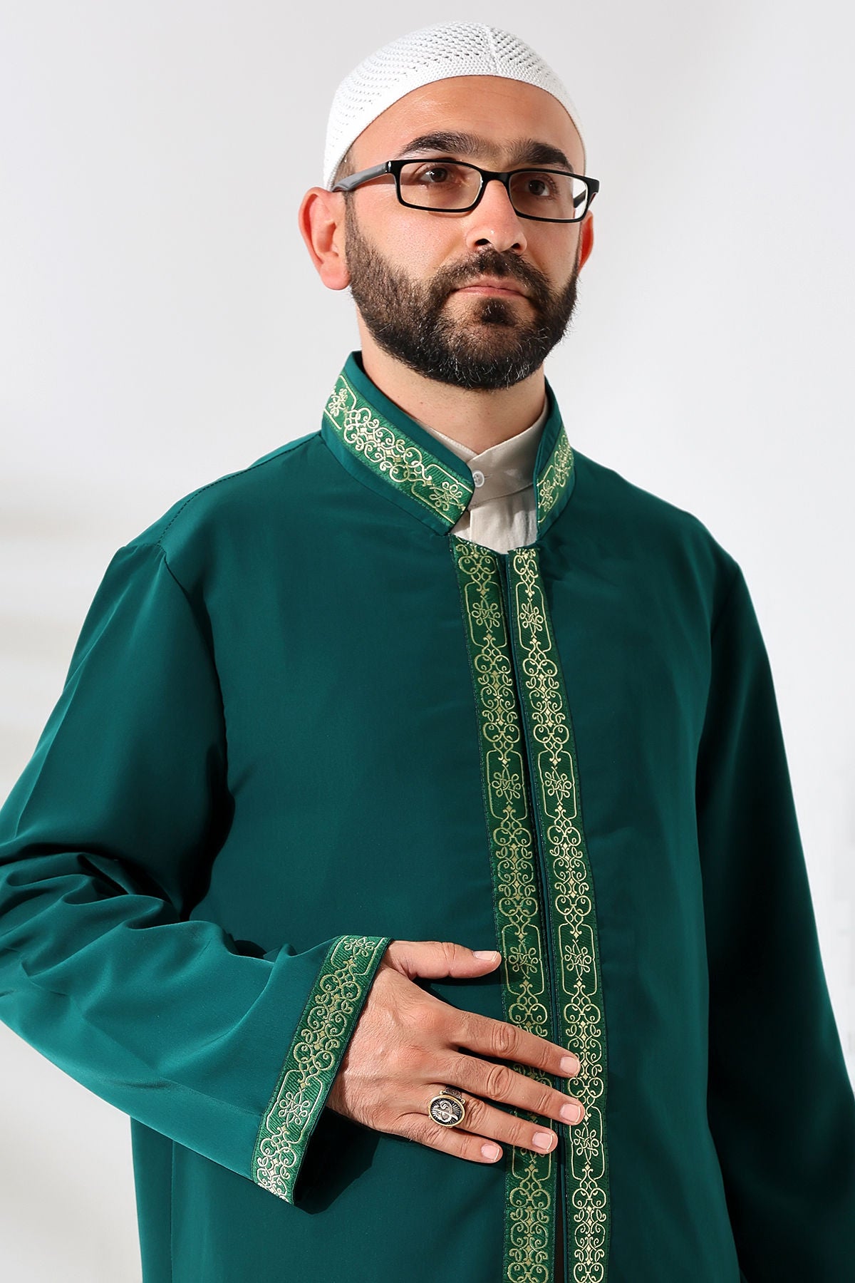 Yeşil Erkek Namaz Elbisesi İşlemeli Hakim Yaka İmam Cübbesi