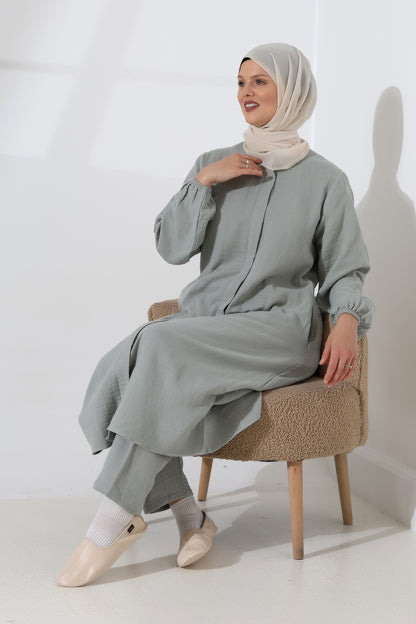 Women's Muslin Zip-Up Hijab Two-Piece Set Cotton Hajj and Umrah Outfit Mint Green (VSN)