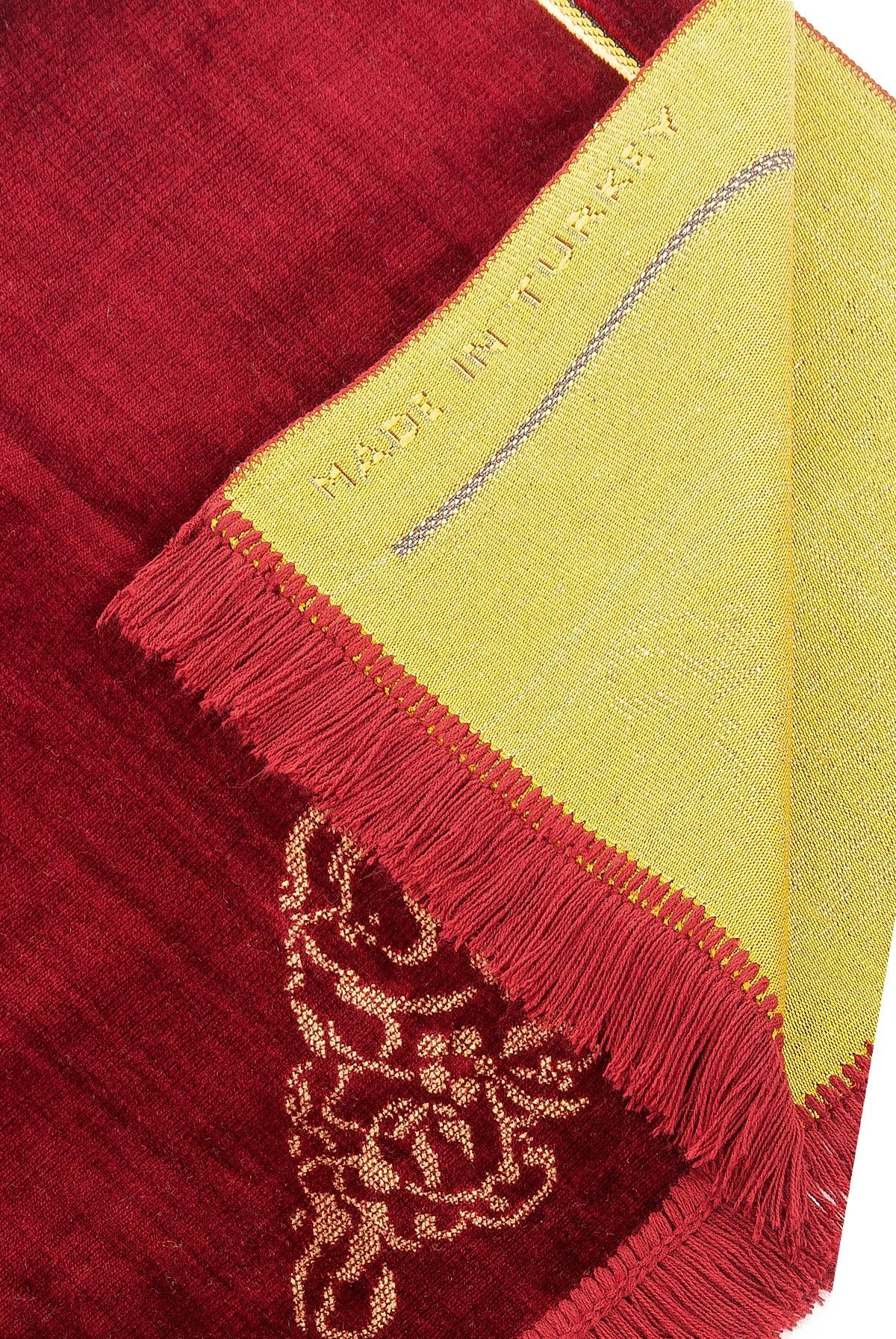 Classic Velvet Muslim Prayer Rug (Sajadah | Janamaz | Salah Mat) - Ihvan