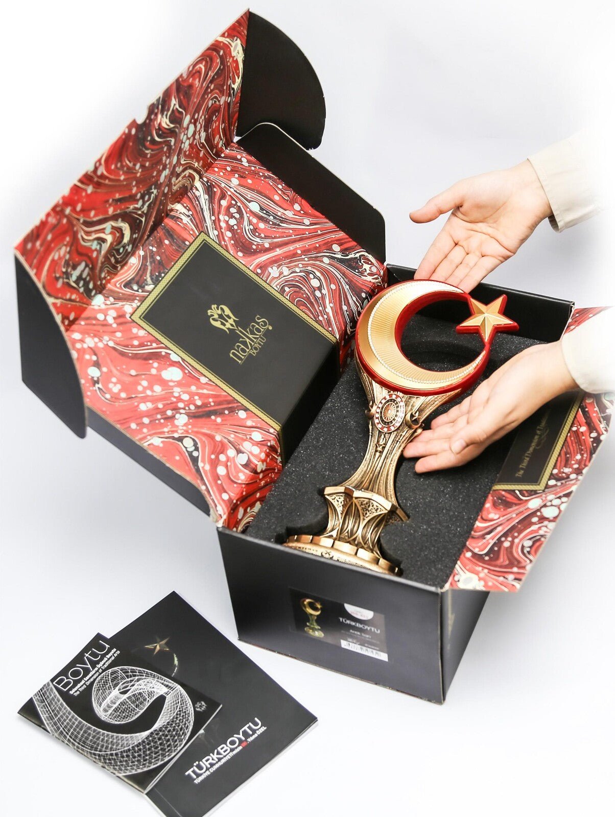 Elegant Crescent & Star Turkish Tabletop Figurine | Ottoman Style Collectible Home Decor Gift - Ihvan