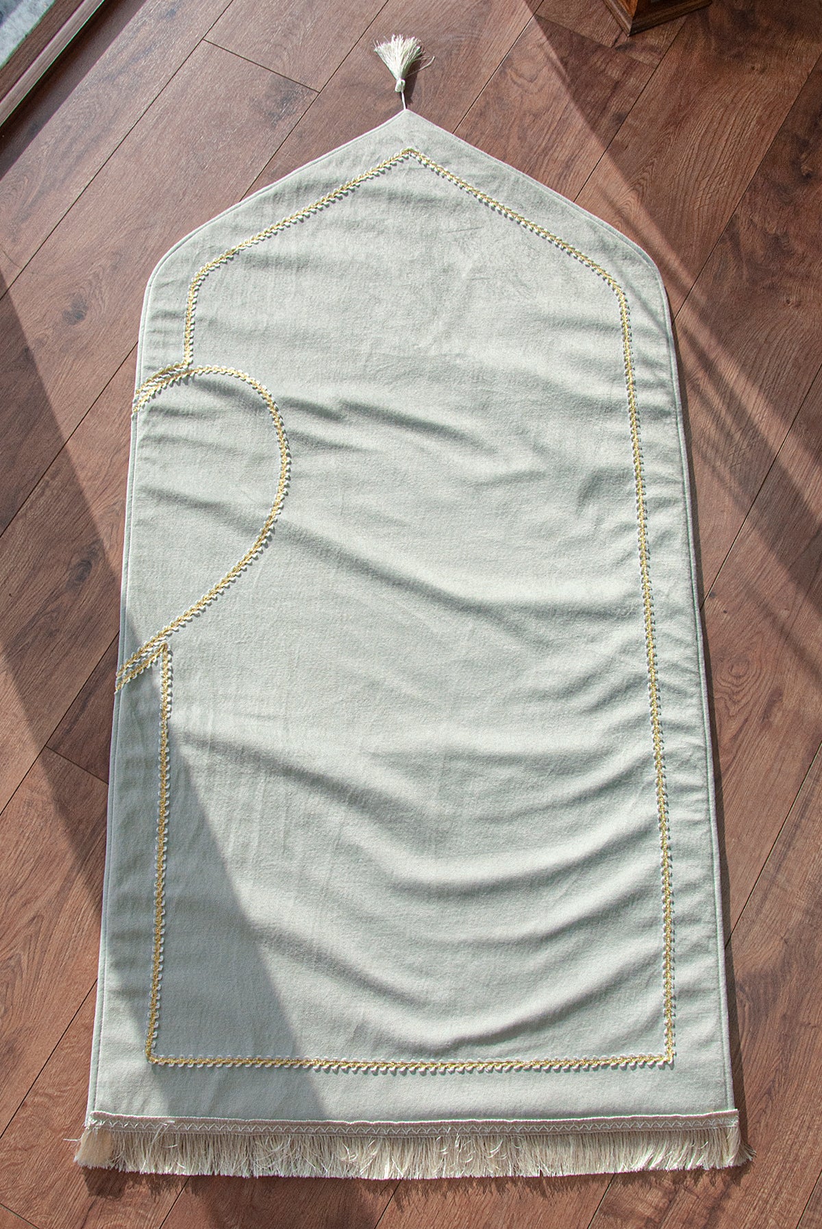 Premium Black & Gray Muslim Prayer Rug Set for Couples | Padded Velvet - Ihvan