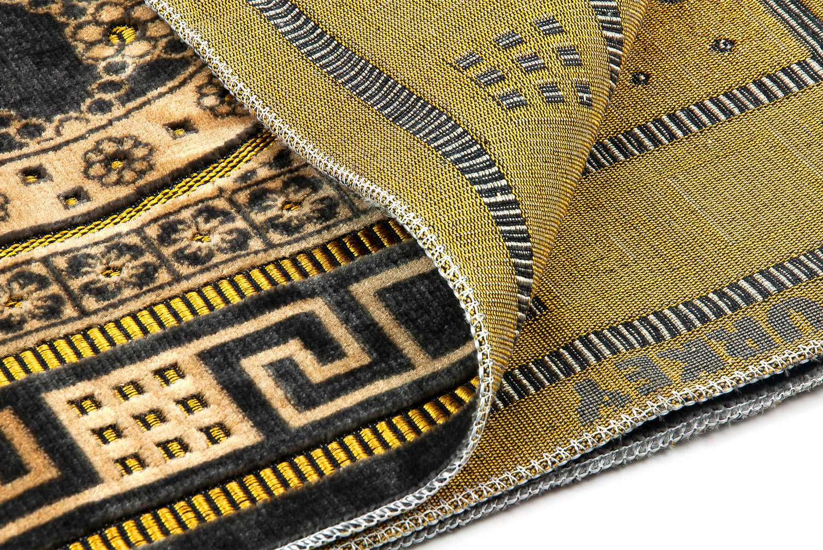 Luxury Velvet Muslim Prayer Rug (Sajadah | Janamaz | Salah Mat) - Ihvan