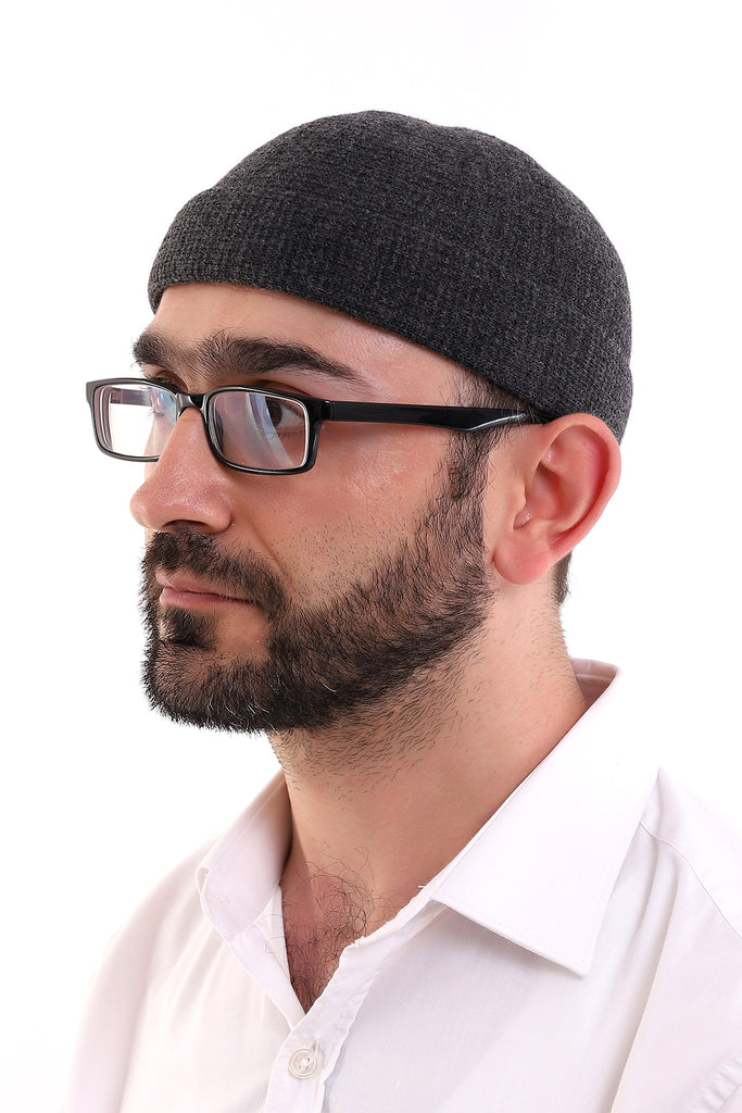 Muslim Winter Velvet Roll - up Edge Skullcap for Men, Islamic Gifts, Standart Size - ihvan