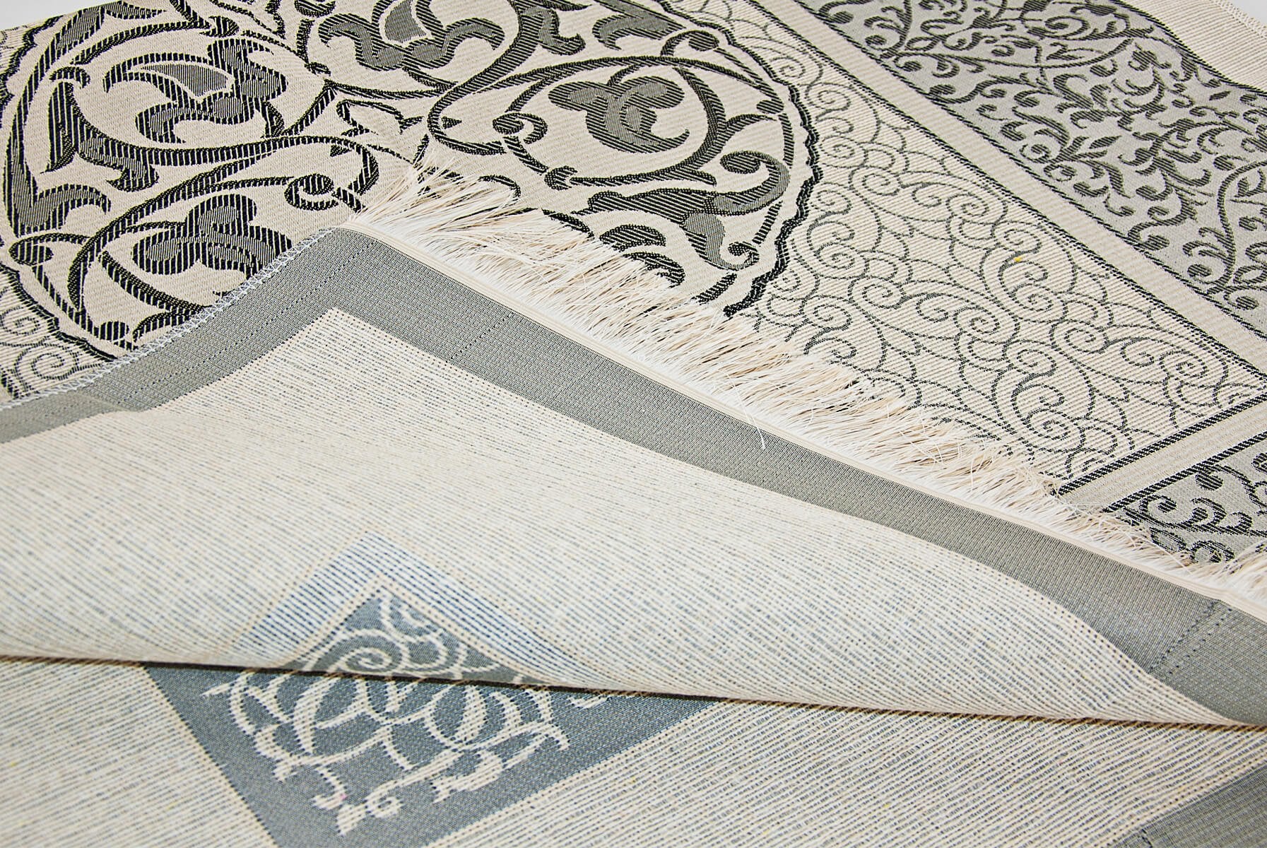Modern Silky Prayer Rug Gift Set (Sajadah | Tasbih | Decorative Gift Box) - Ihvan