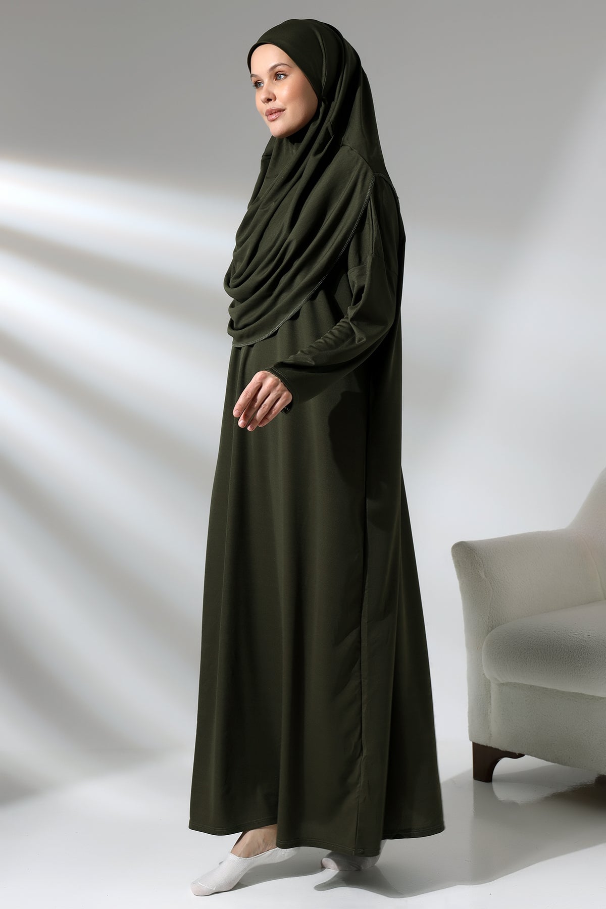 One - Piece Full - Length Long Sleeve Hijab Abaya Dresses for Women with Prayer Rug & Rosary - ihvan