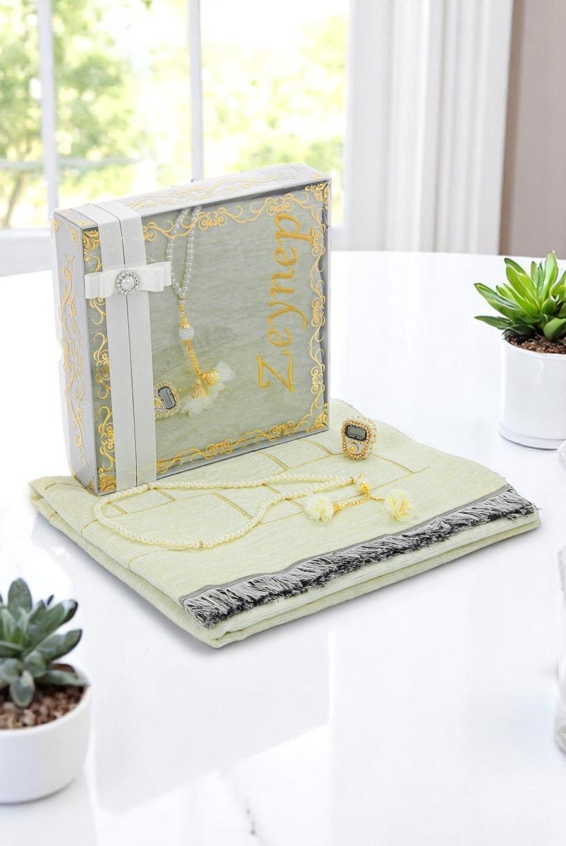 Prayer Rug Gift Set for Mom | (Sajadah | Tasbih | Counter | Decorative Gift Box ) - Ihvan