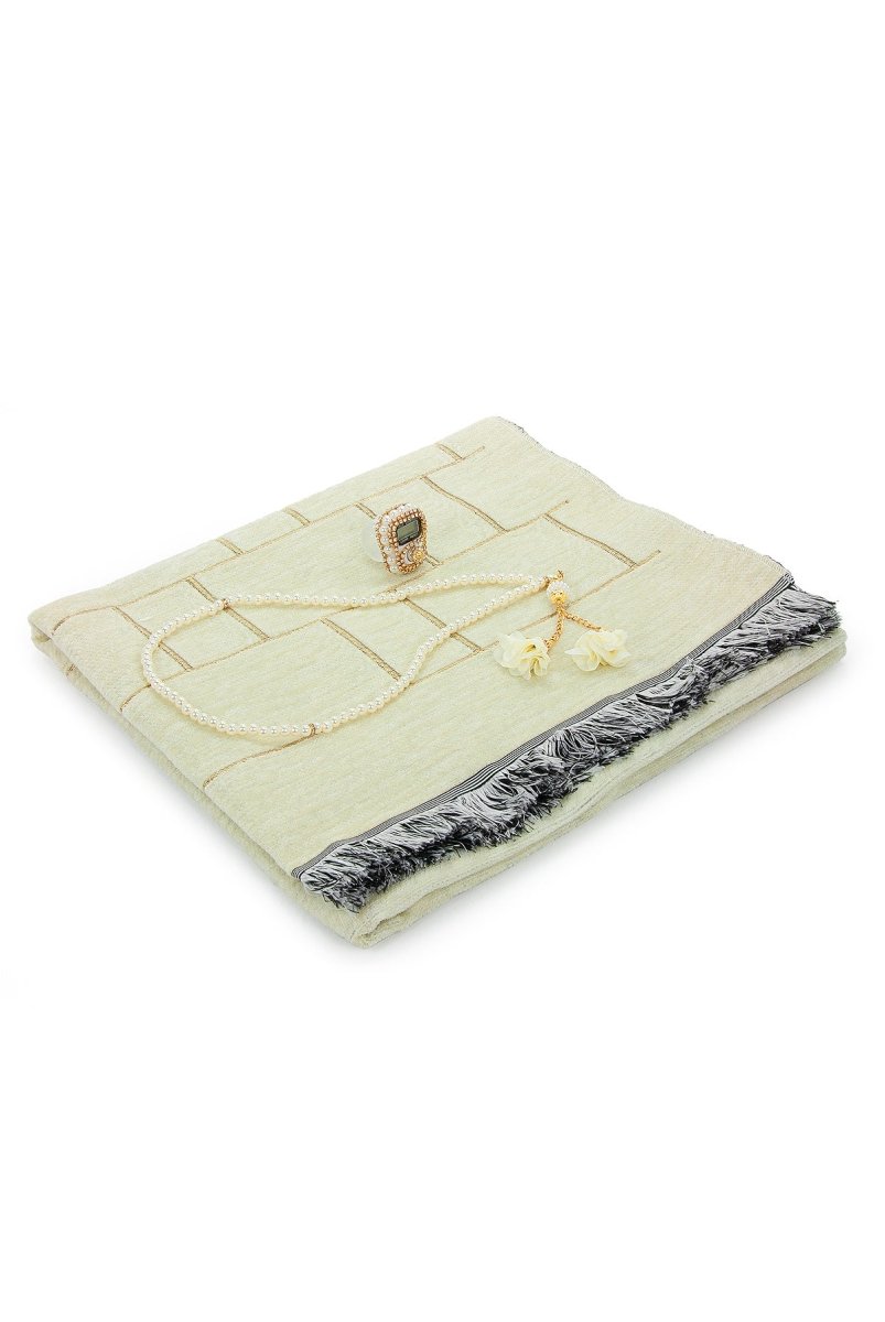 Prayer Rug Gift Set for Mom | (Sajadah | Tasbih | Counter | Decorative Gift Box ) - Ihvan