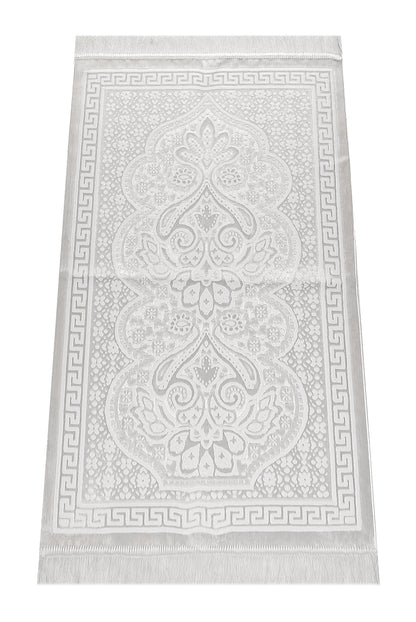 Soft Plush Velvet Muslim Prayer Rug (Sajadah | Janamaz | Salah Mat) - Ihvan